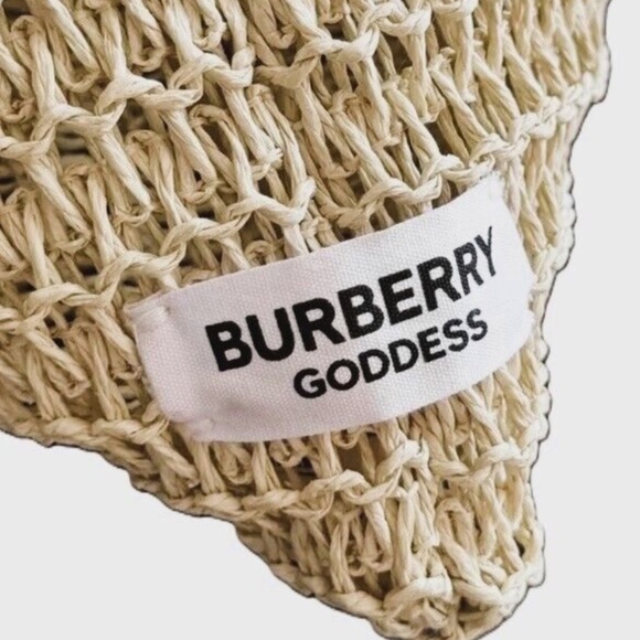 BURBERRY Goddess Tote Bag Raffia Straw Beach NEW - Picture 3 of 6